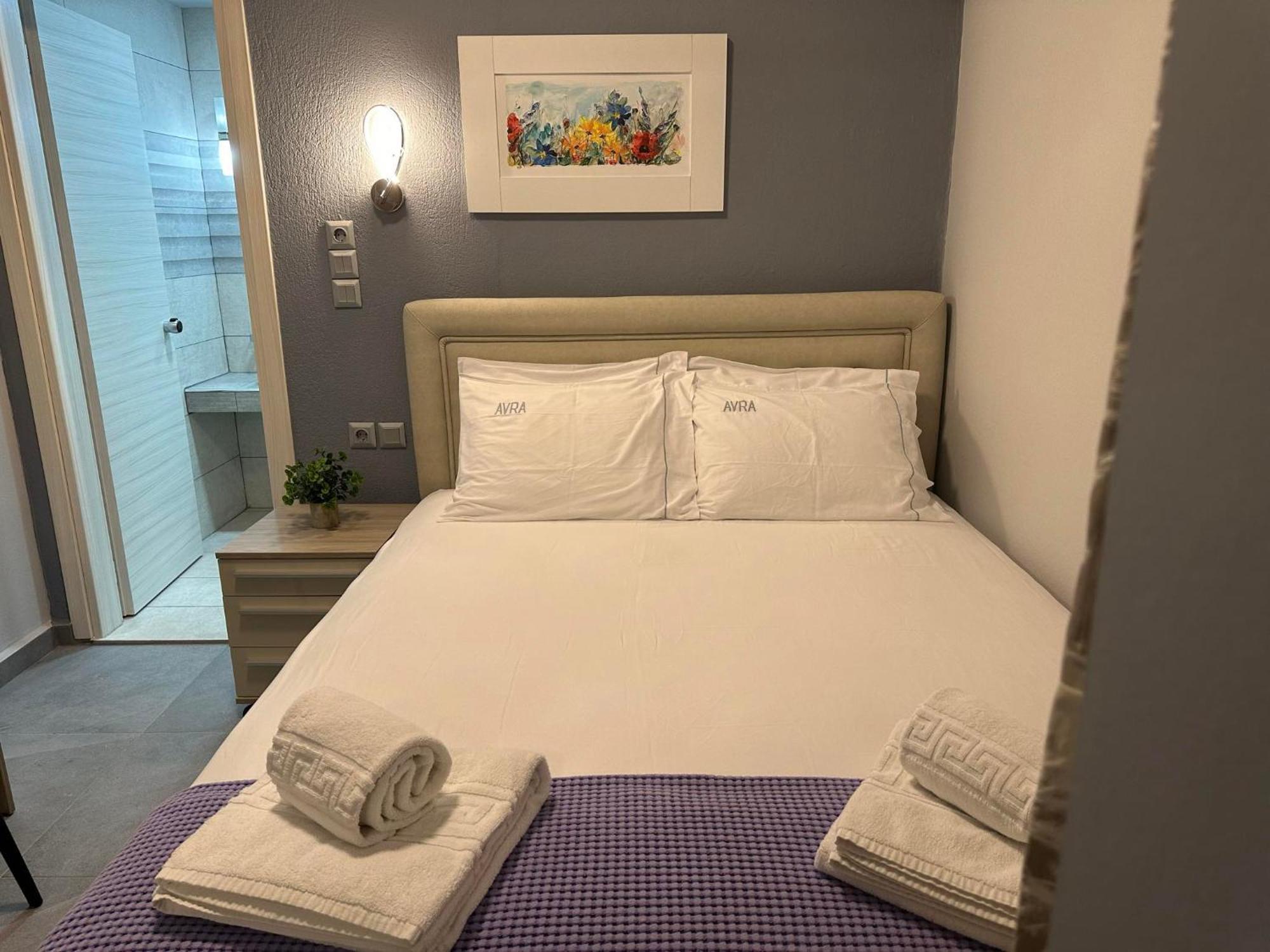 Avra Comfort Rooms 네아 포티데아 외부 사진